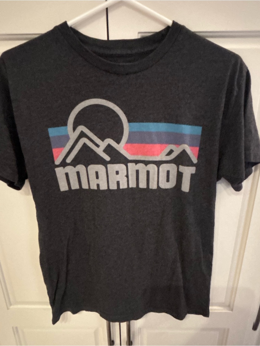 Marmot x Thread International Retro Mountain Graphic T-Shirt Charcoal small